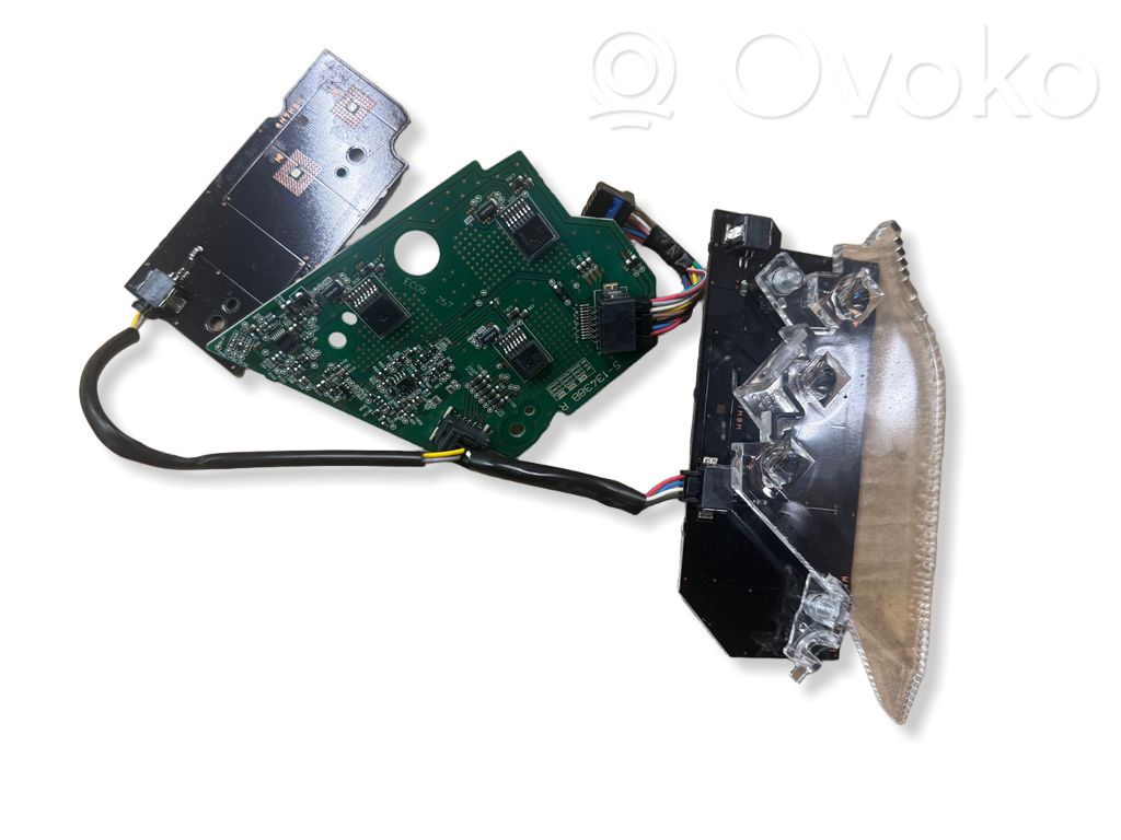 Mazda 3 II Módulo de control de balasto LED 