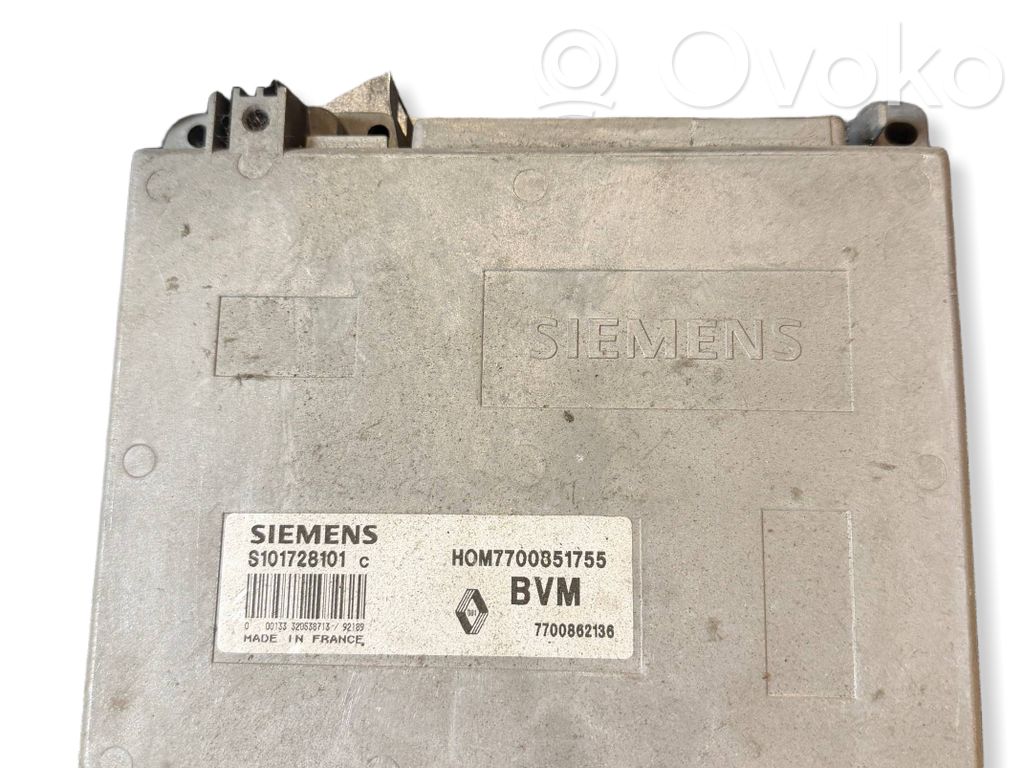 Renault Megane II Engine control unit/module 