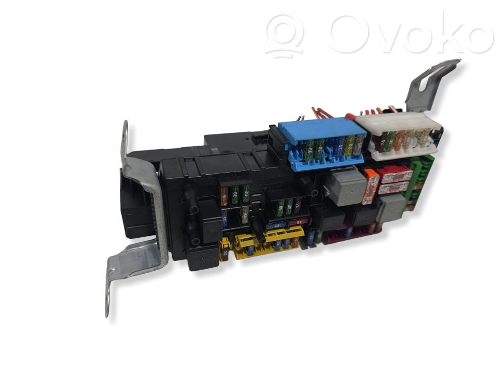 Mercedes-Benz E W212 SAM control unit 