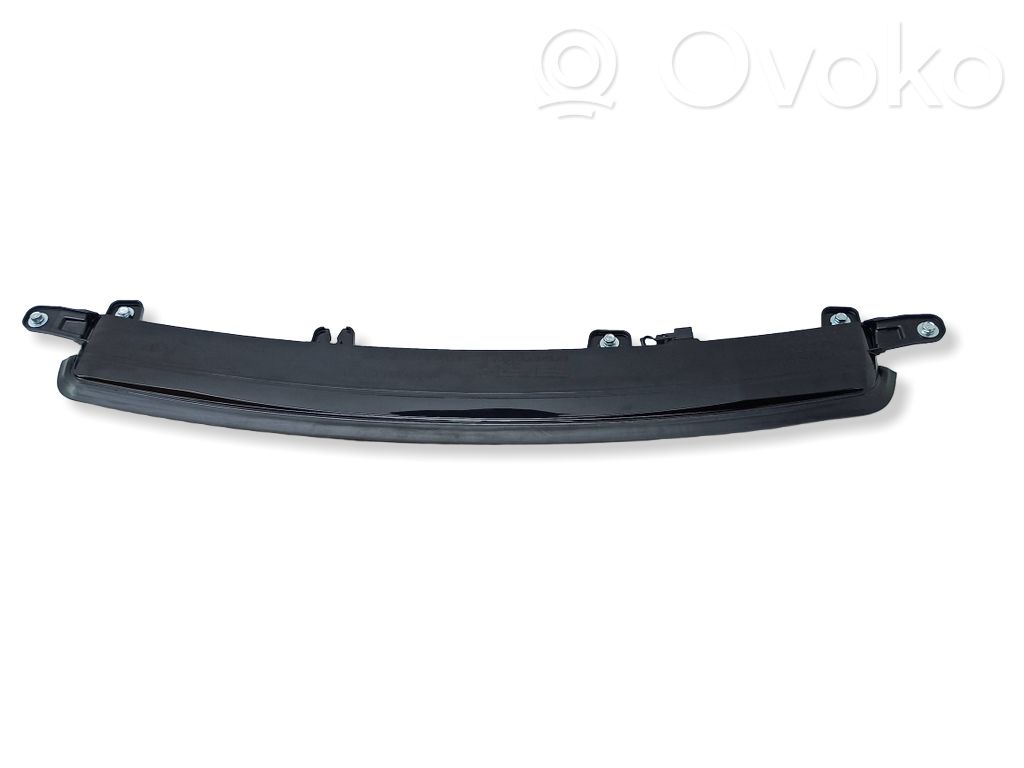 KIA EV6 Third/center stoplight 