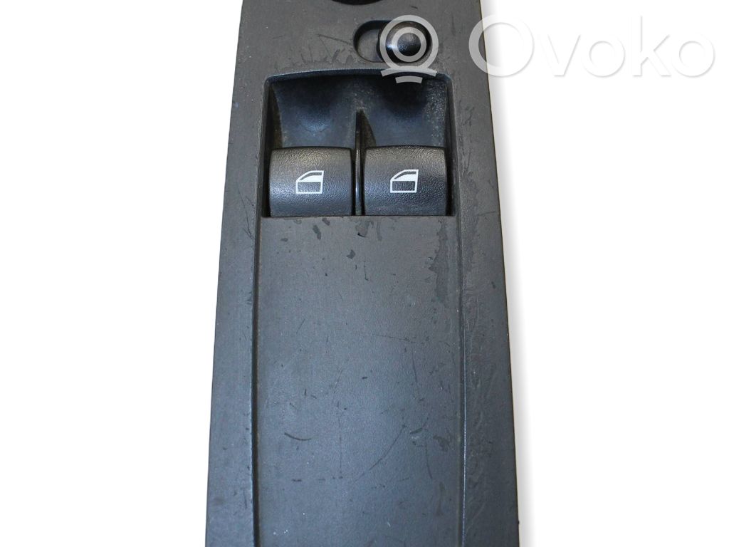 BMW 5 E60 E61 Electric window control switch 