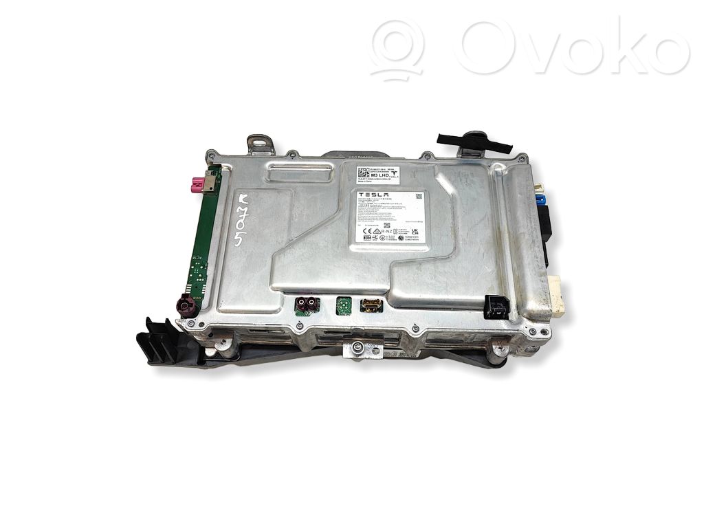 Tesla Model 3 Comfort/convenience module 