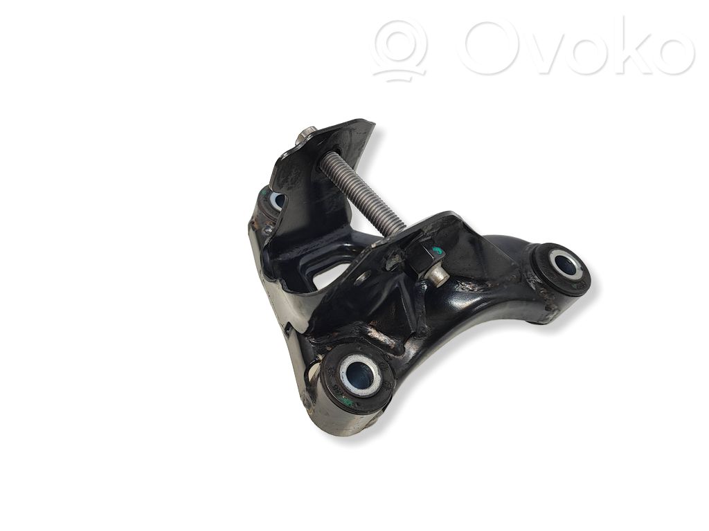 Tesla Model 3 Engine mounting bracket 