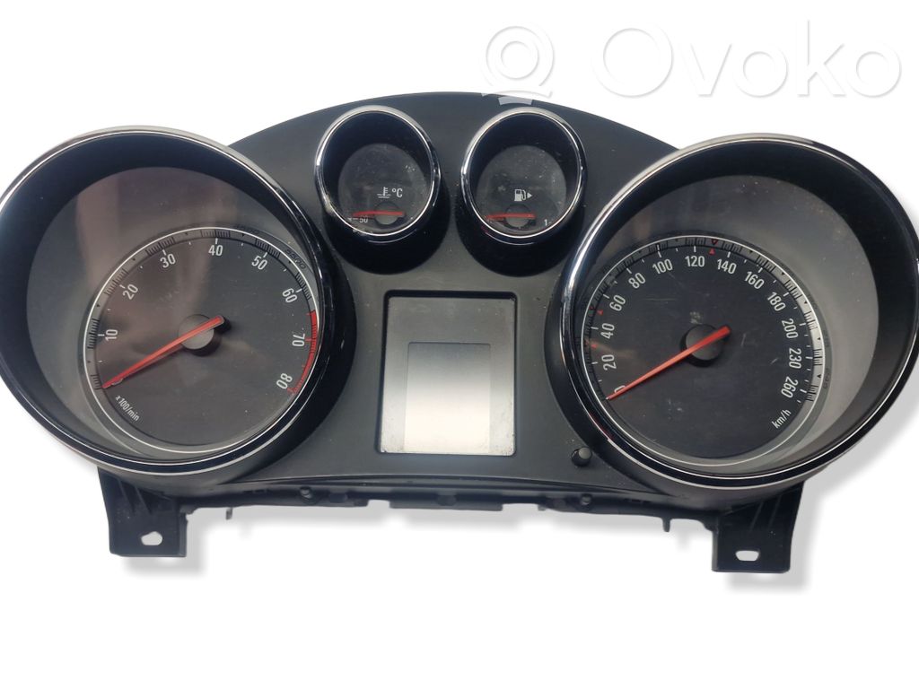 Opel Insignia A Geschwindigkeitsmesser Cockpit 