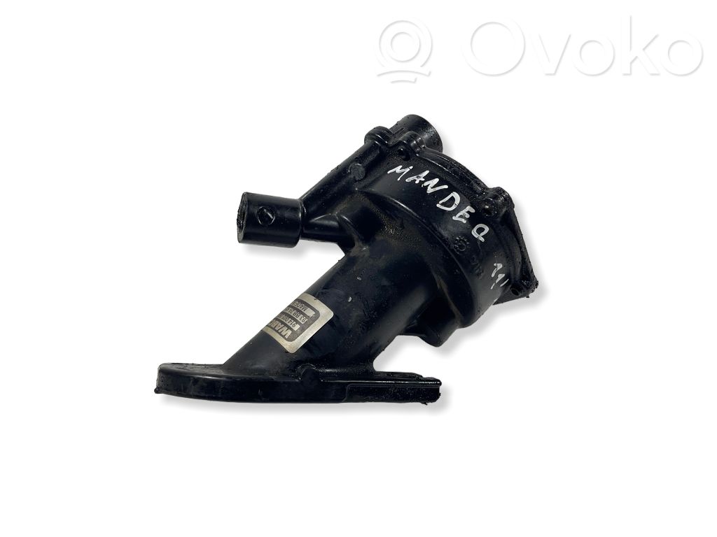 Ford Mondeo MK IV Vacuum pump 