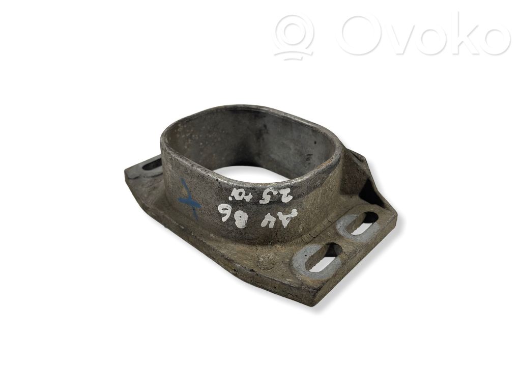 Audi A4 S4 B6 8E 8H Engine mounting bracket 