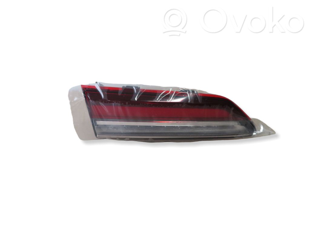 Skoda Karoq Takaluukun takavalot 