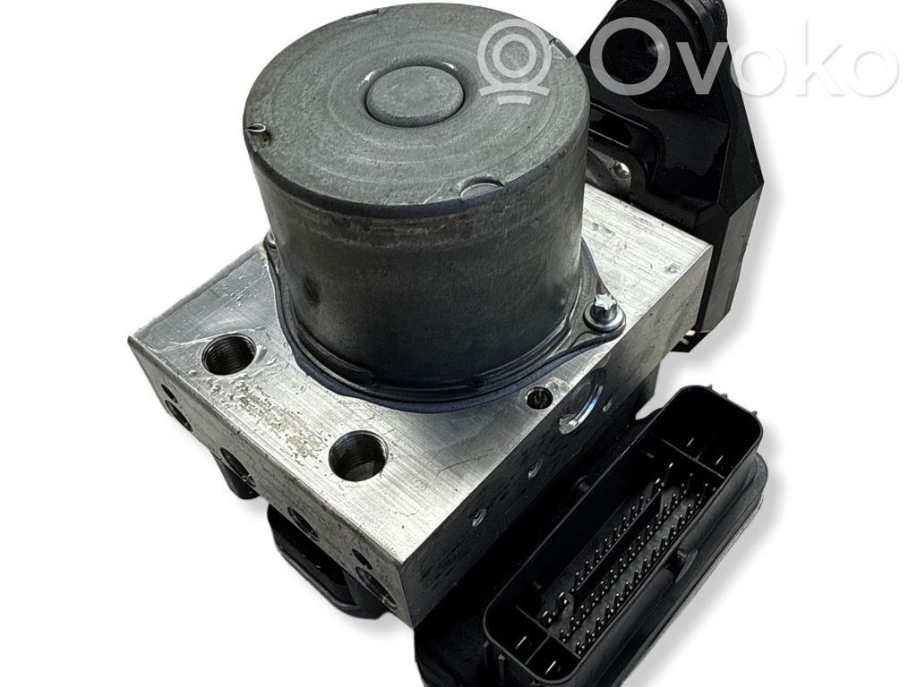 Audi A4 S4 B9 8W ABS bloks 