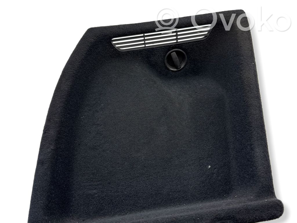 Audi A4 S4 B9 8W Boczek / Tapicerka / bagażnika 