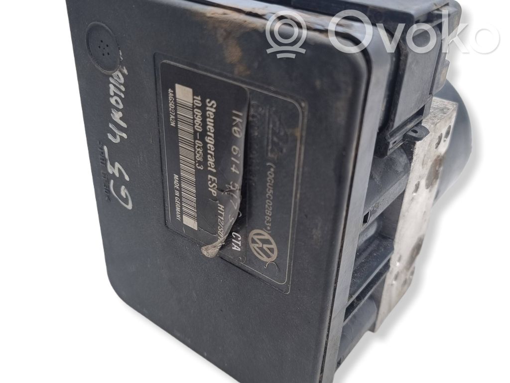 Volkswagen Golf V ABS Pump 