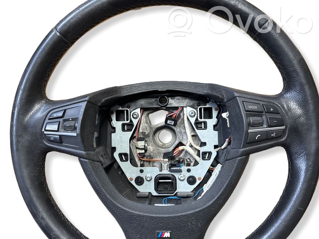 Ohjauspyörä   9209427,101516,00012504