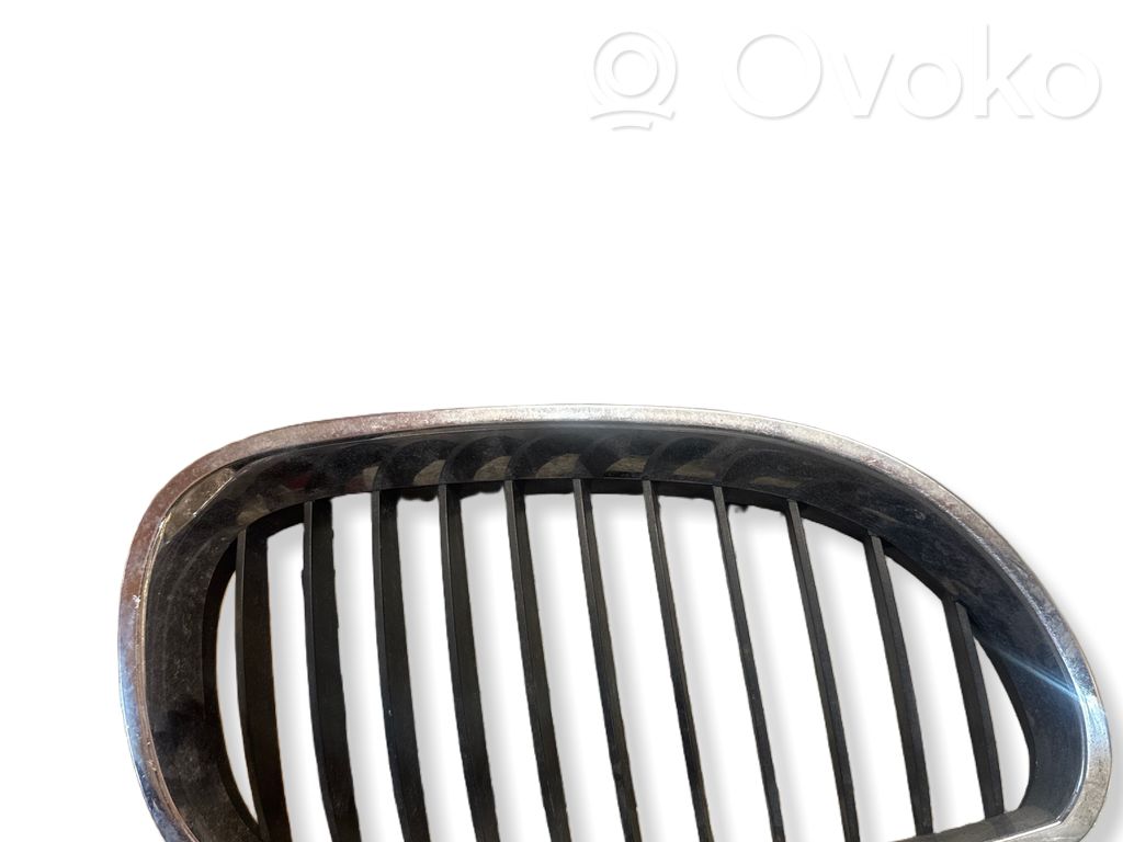 BMW 5 E60 E61 Kühlergrill 