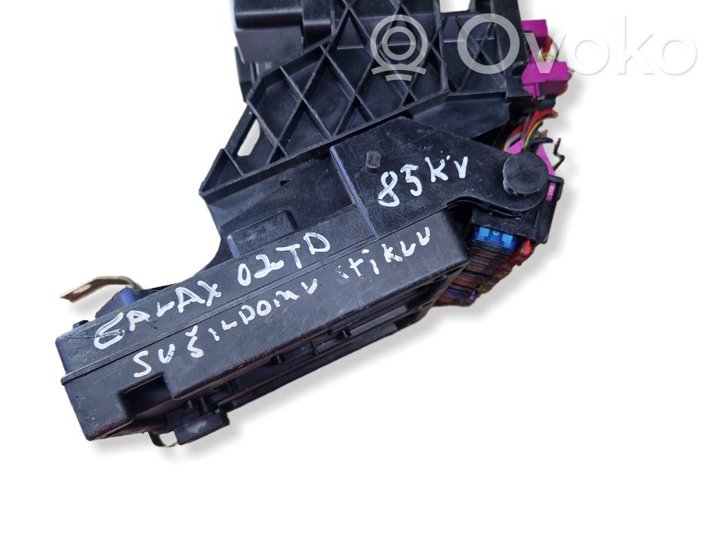 Módulo de fusible   S110730300I,7M3962258S