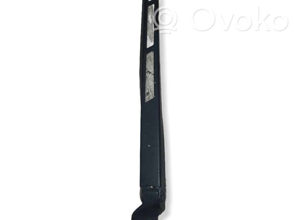 Audi Q7 4L Front wiper blade arm 