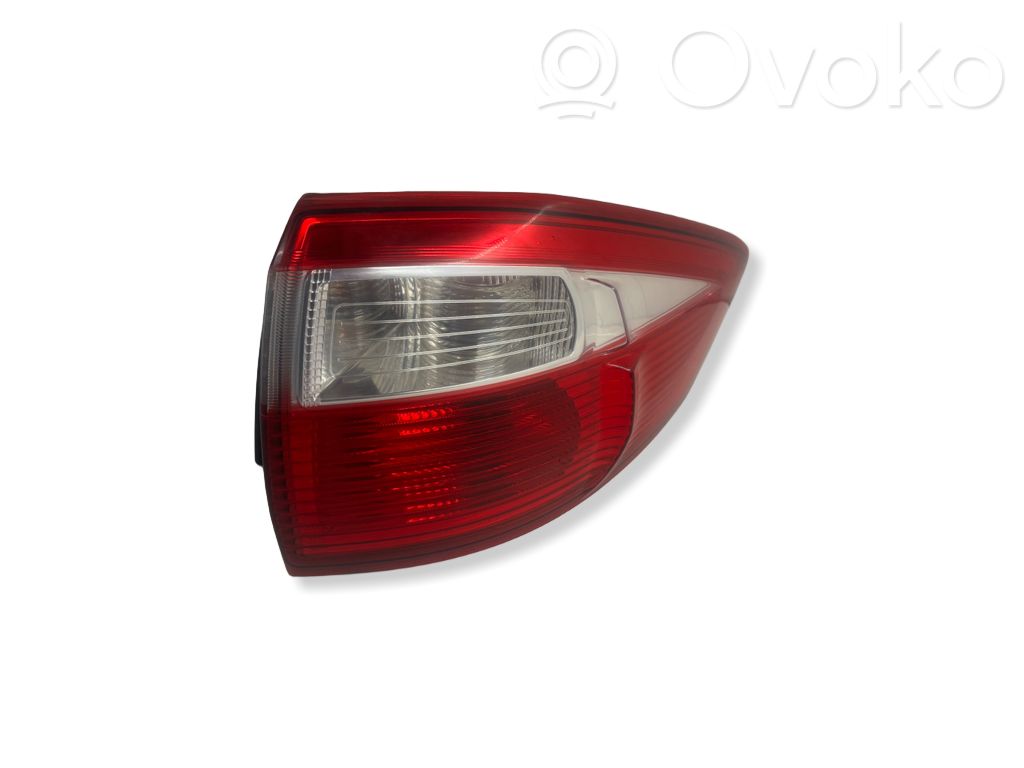 Ford C-MAX II Rear/tail lights 