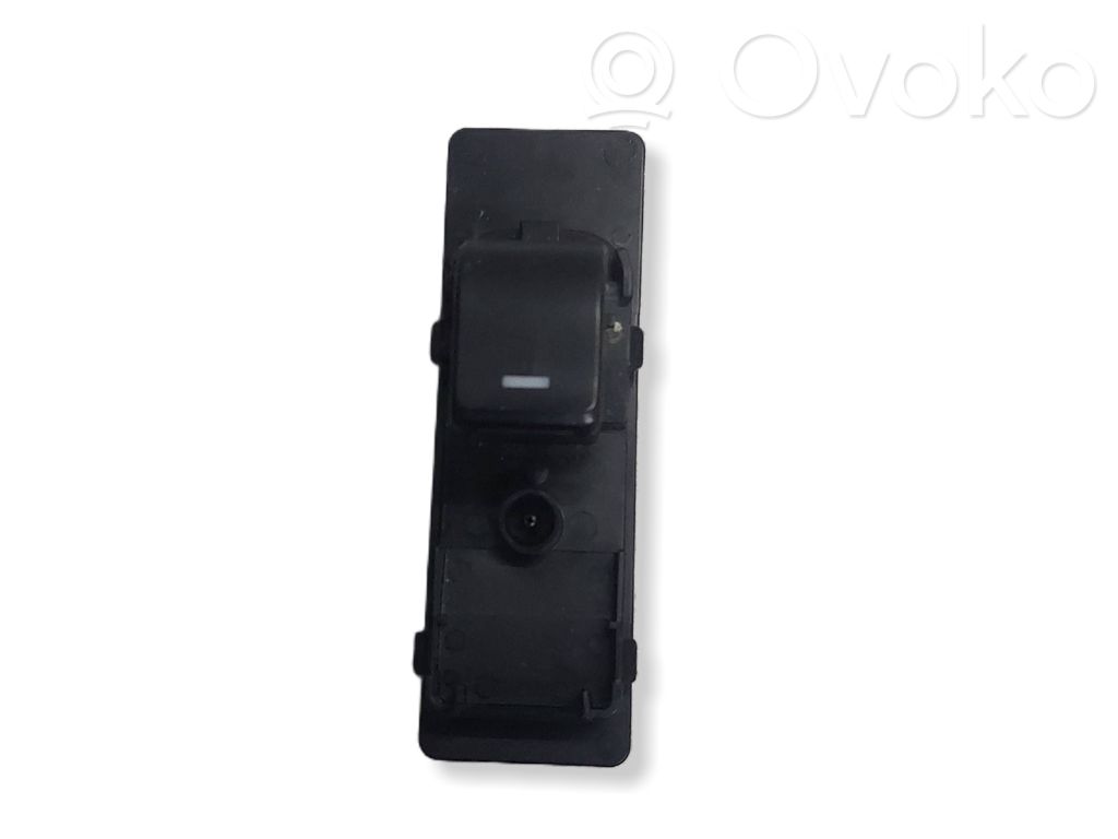 Mazda CX-5 Electric window control switch 