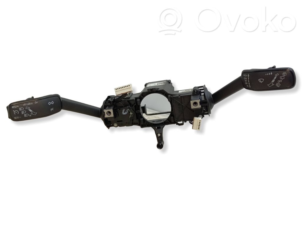 Skoda Octavia Mk3 (5E) Commodo, commande essuie-glace/phare 