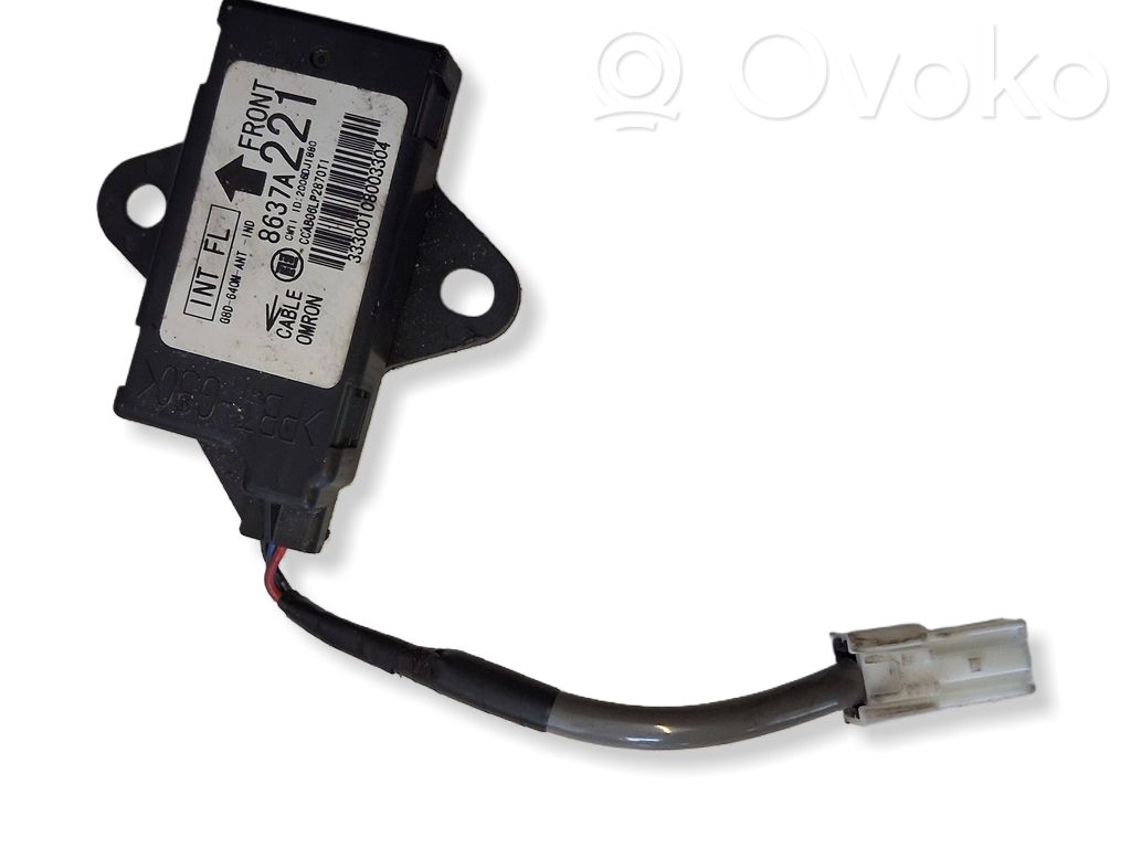 Mitsubishi Lancer Evolution X Aerial antenna amplifier 
