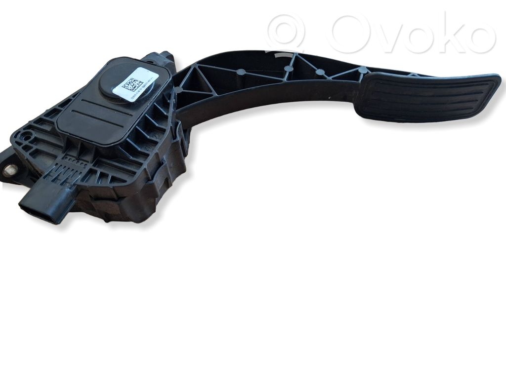 Akceleratoriaus pedalas   9F836CT8UC