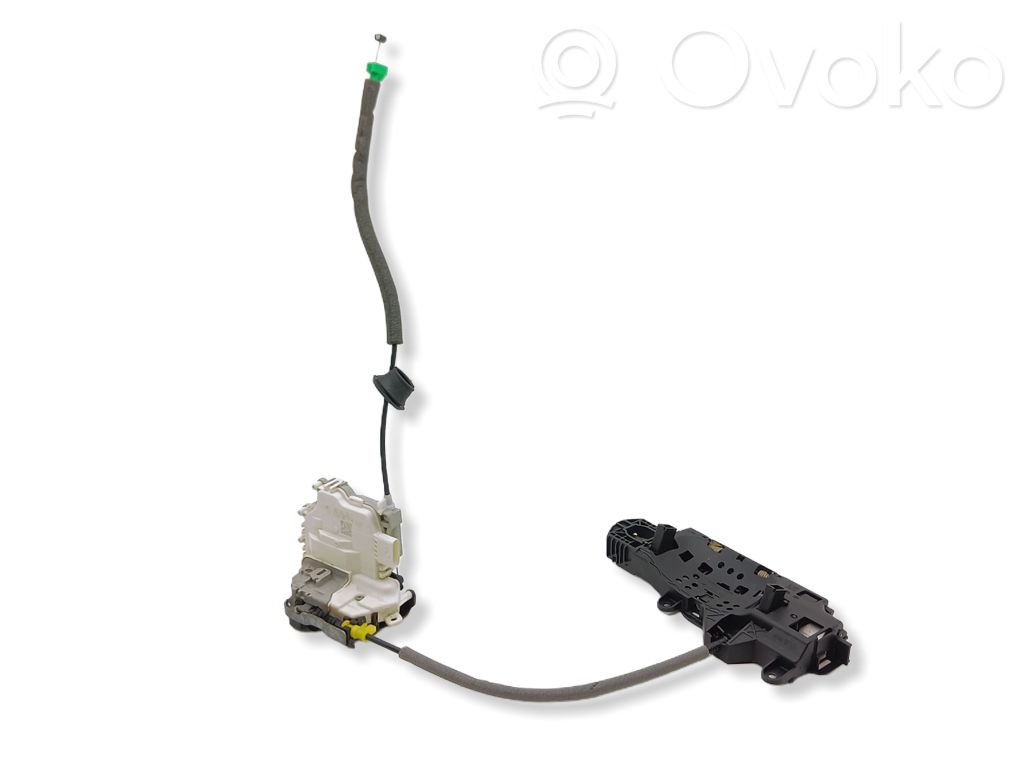 Audi A4 S4 B9 Zamek drzwi przednich 