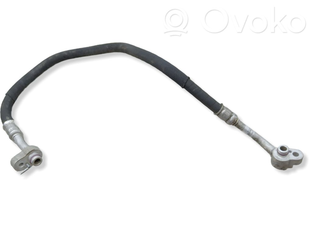 Audi A4 S4 B9 Wąż / Przewód klimatyzacji A/C 