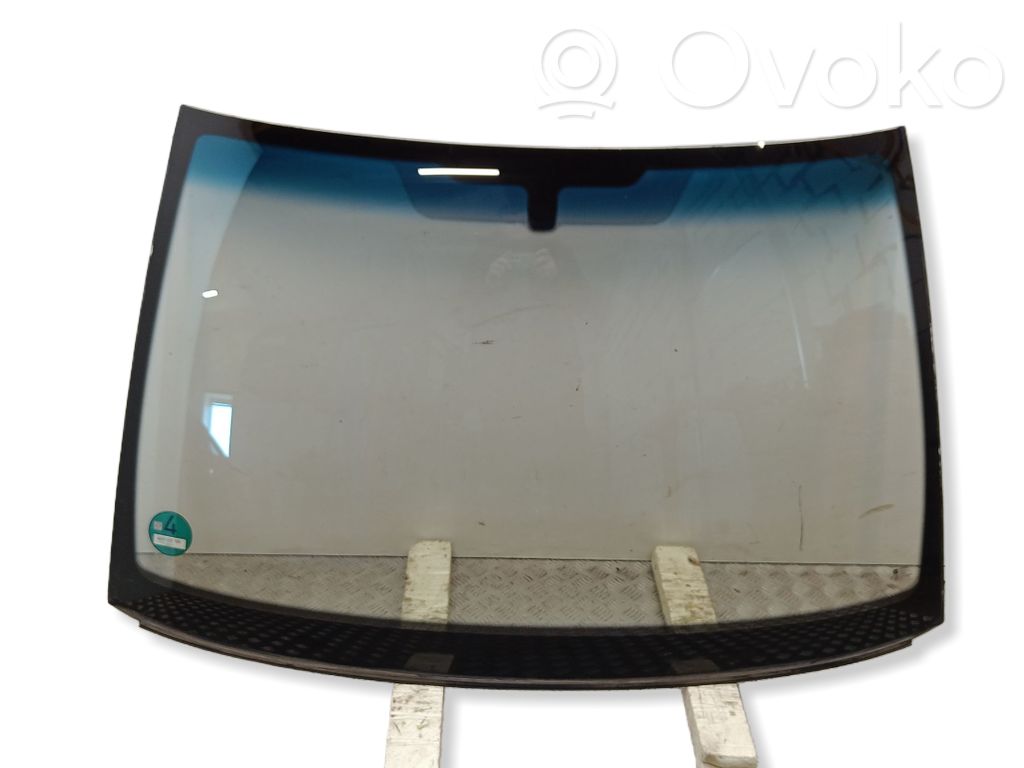 Opel Vectra C Front windscreen/windshield window 
