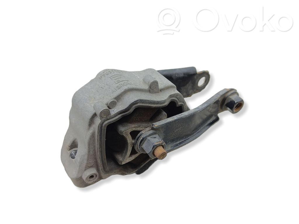 Engine mount bracket   F7021101