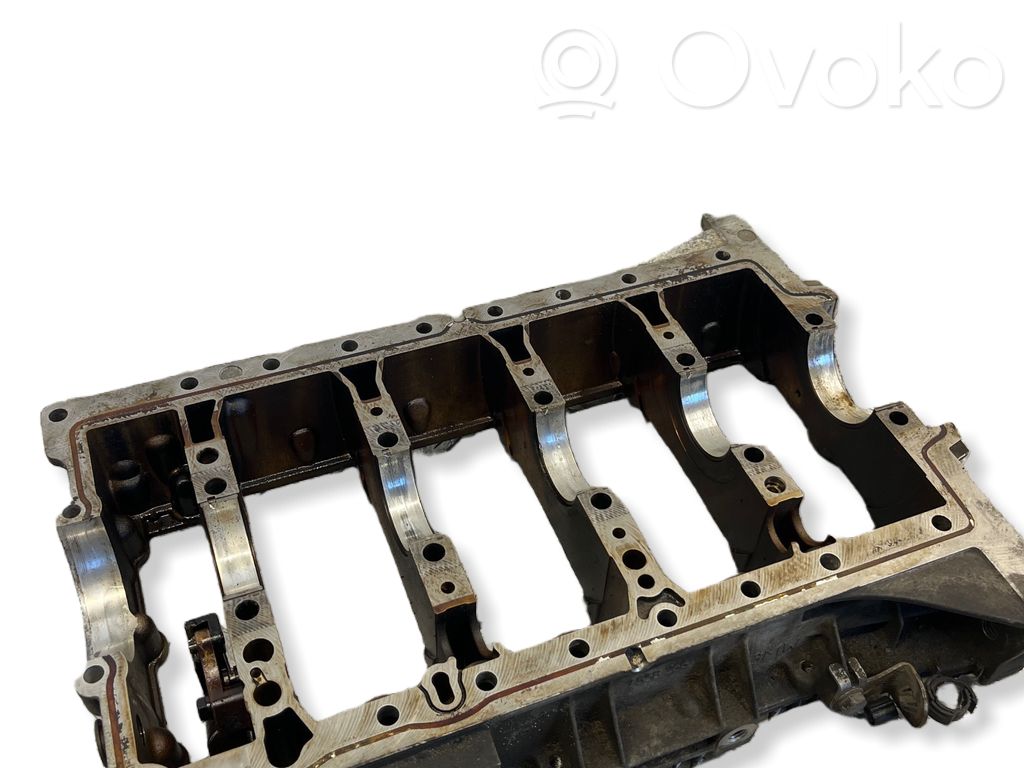 BMW 1 E81 E87 Engine block 