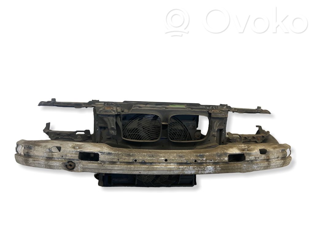 BMW 5 E39 Ventilatoru komplekts 