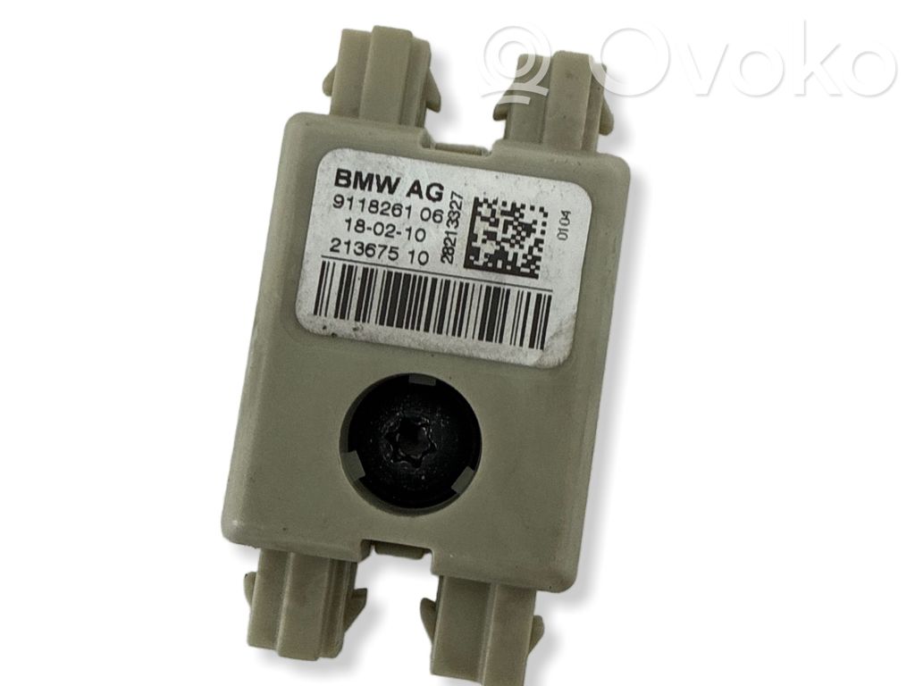 BMW 5 F10 F11 Aerial antenna amplifier 