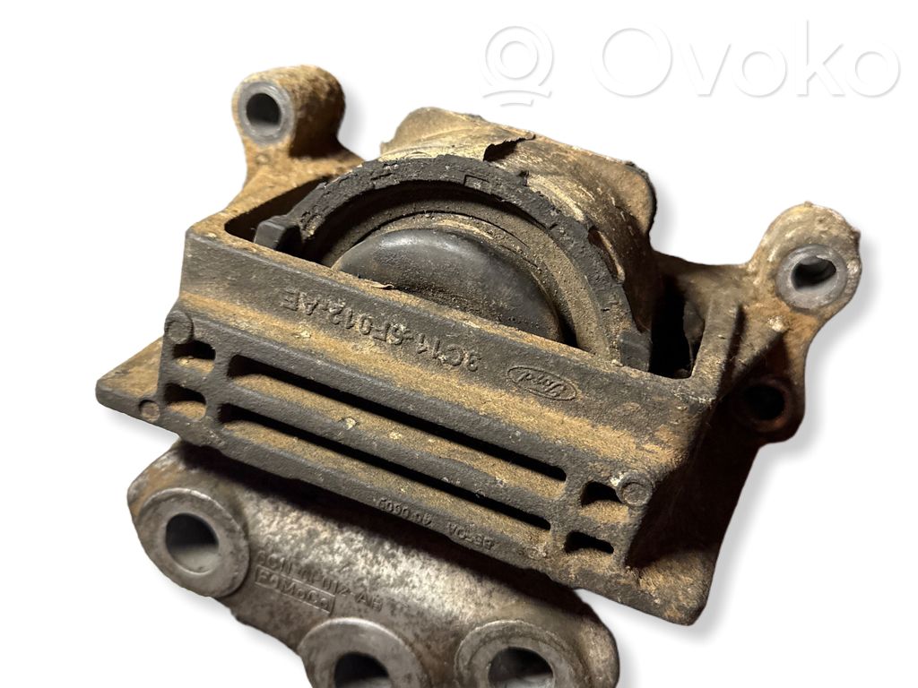 Ford Transit Engine mount bracket 