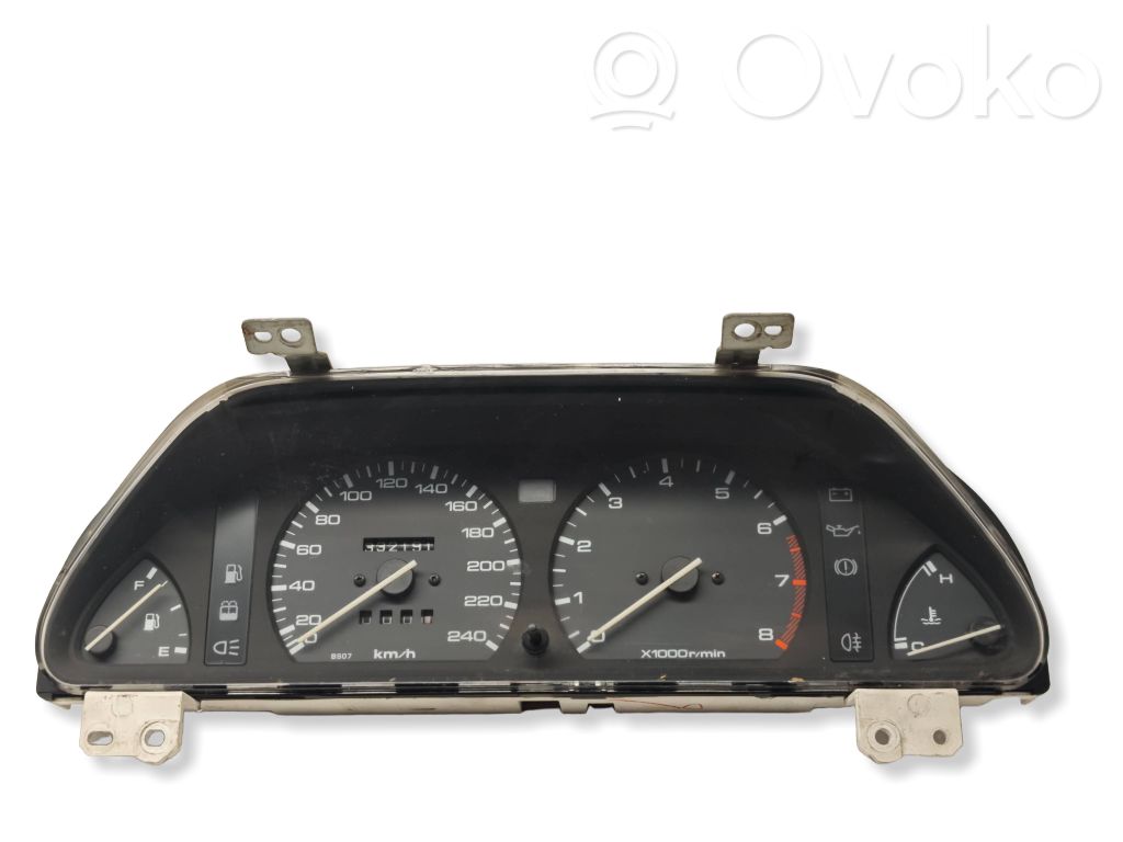 Mazda 323 Speedometer (instrument cluster) 