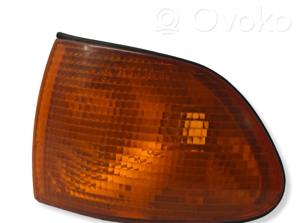 Front indicator light   8352135