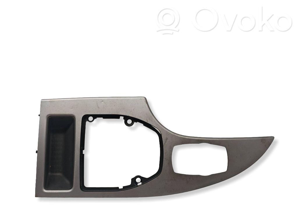 Glove box central console   9165237,6974707,7903542