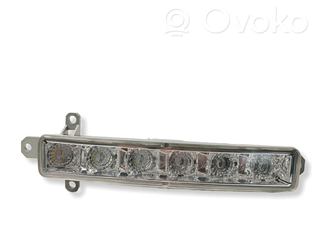 Peugeot 308 Lampa przednia 