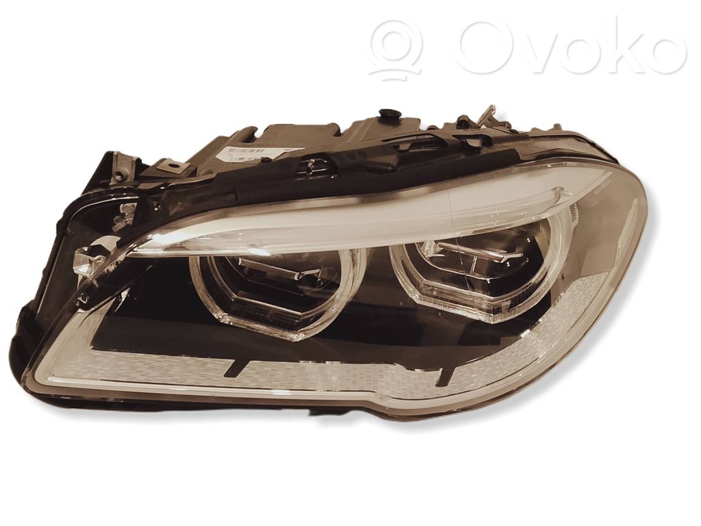 BMW 5 F10 F11 Lampa przednia 