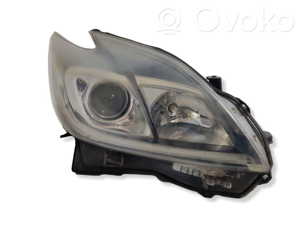 Toyota Prius (XW30) Lampa przednia 
