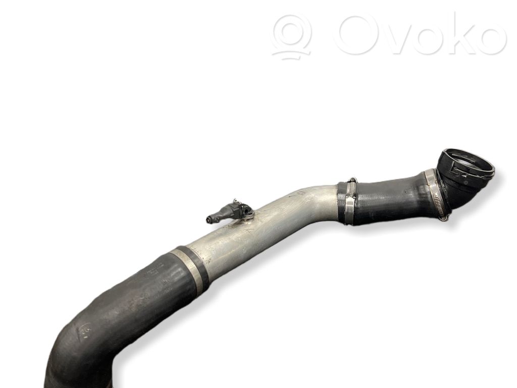 Intercooler hose/pipe   7793896
