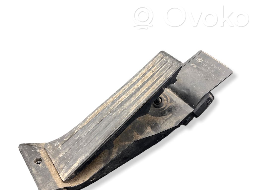 Accelerator throttle pedal   25916010,111105