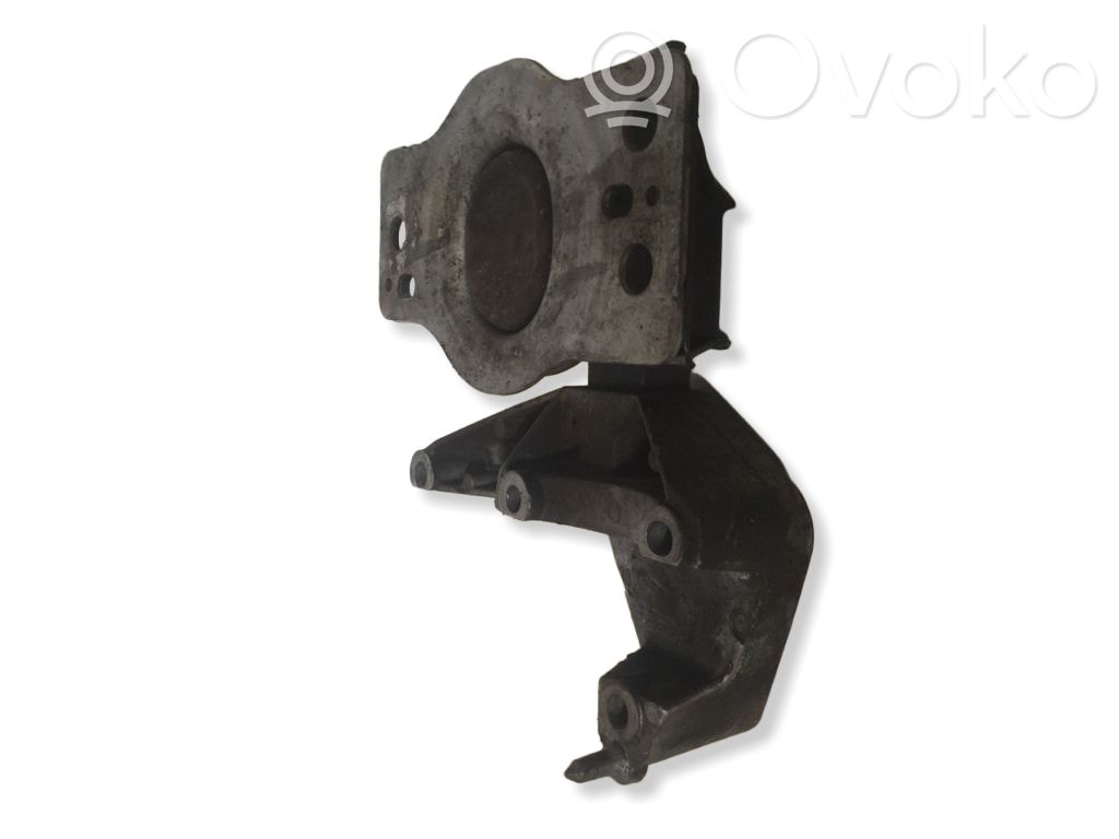 Renault Scenic II -  Grand scenic II Engine mount bracket 