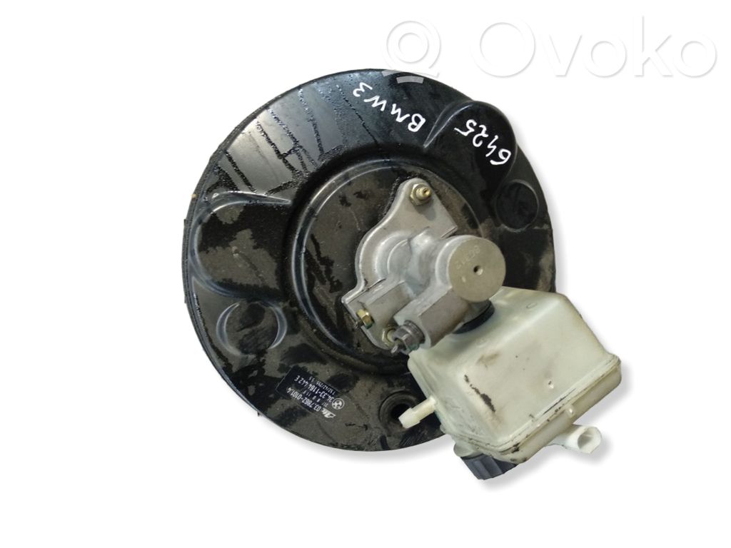 BMW 3 E46 Brake booster 