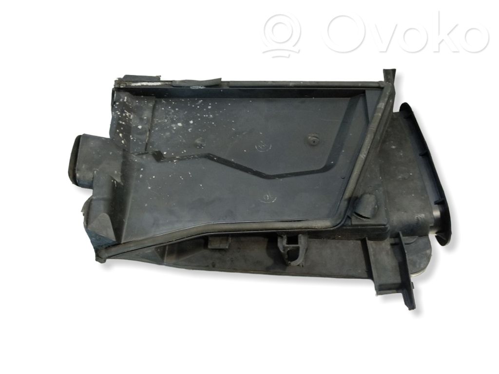 Air filter box