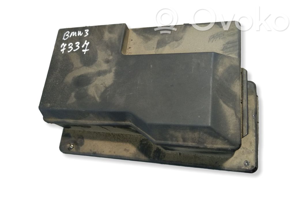 BMW 3 E36 Fuse module 
