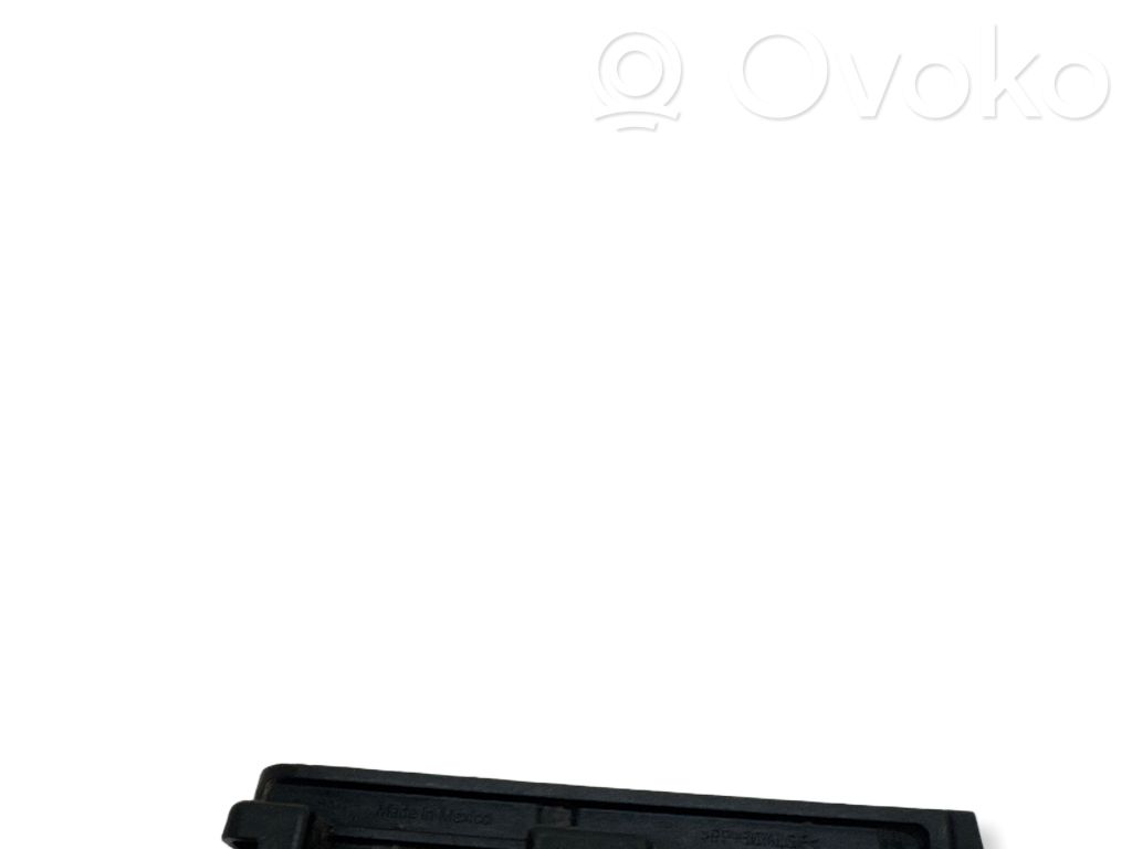 Jeep Compass Fixation de radiateur 