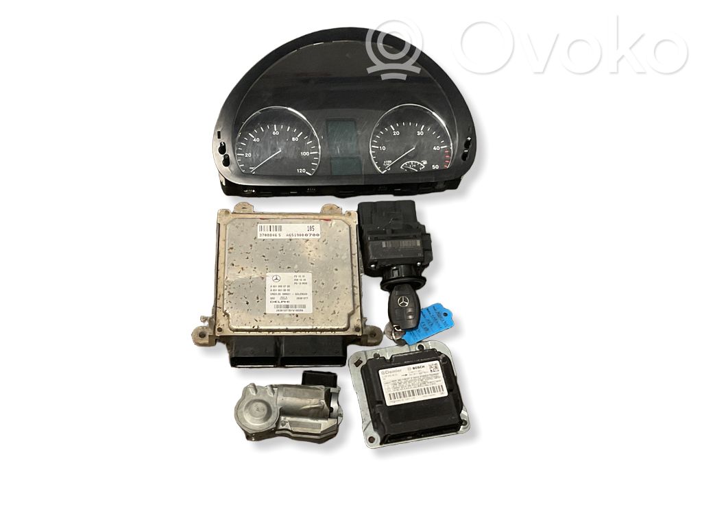 Engine control unit/module   A6519000700,A6519010600,28381077
