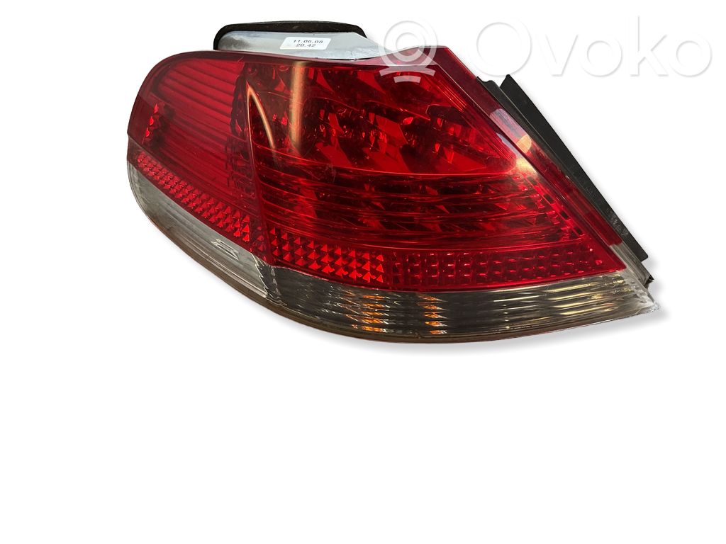 BMW 7 E65 E66 Lampă spate în caroserie 