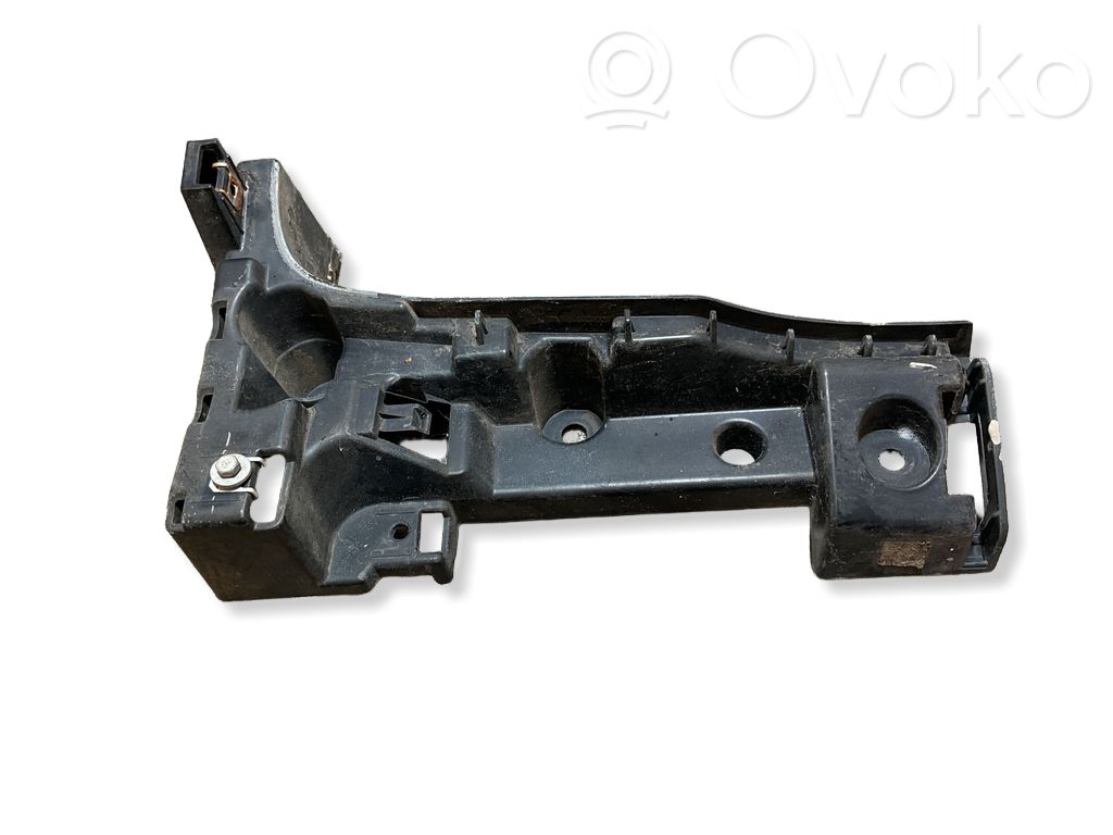 BMW X5 E70 Rear bumper mounting bracket 
