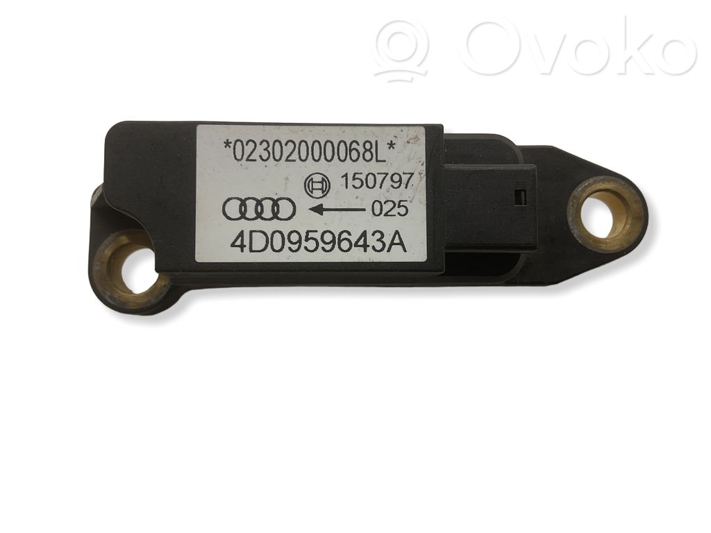 Audi A8 S8 D2 4D Airbag deployment crash/impact sensor 