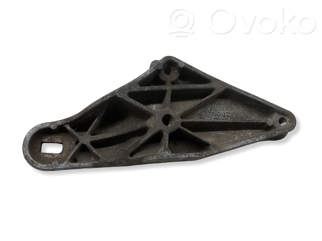 Engine mount bracket   4D0199603B