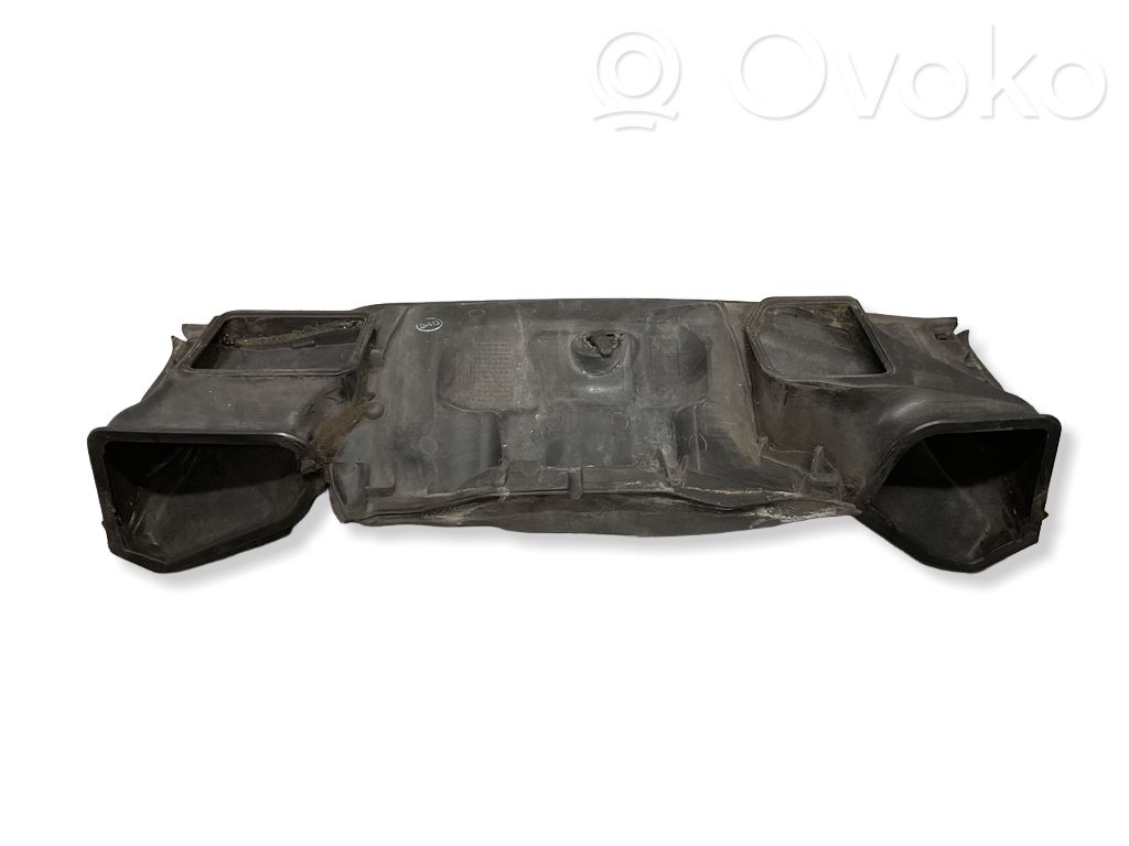 BMW 5 E60 E61 Ilman mikrosuodatin, ilmakanavan osa 